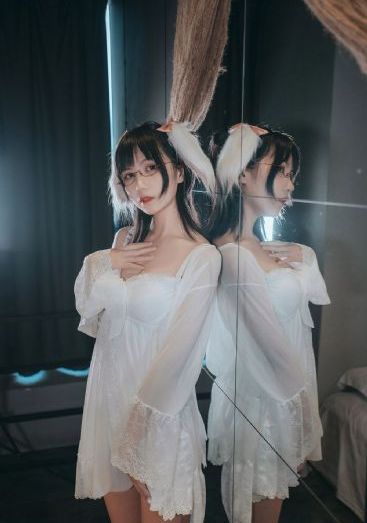 一个人在线观看www._720全集免费播放