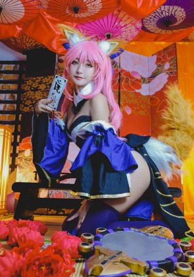 《女神宿舍的管理员》_BD韩语高清在线观看