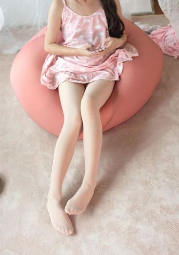 年轻的嫂子电影免费观看_720手机在线看