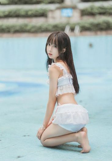 韩国电影漂亮的保姆_BD韩语电影完整版