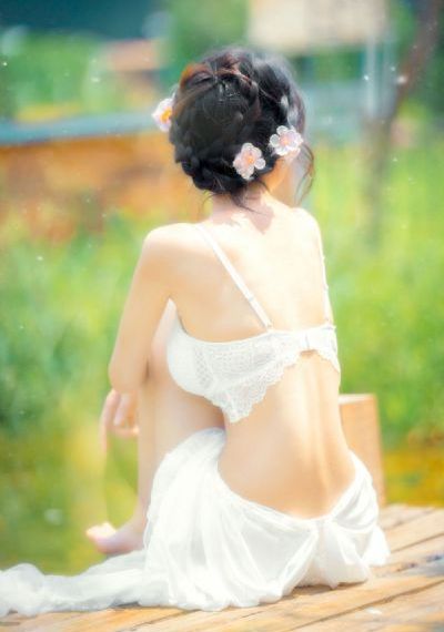 奇怪的美发沙龙在线视频_BD国语最新电影在线观看