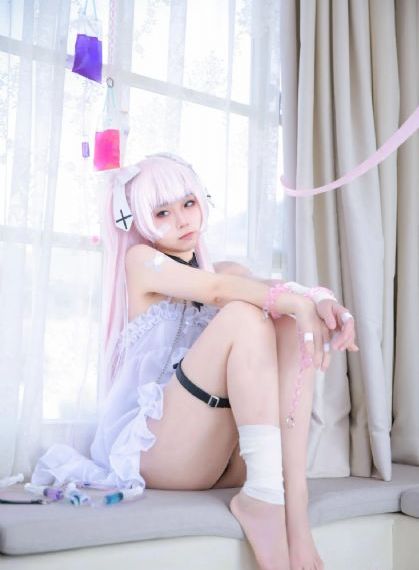 美丽的小蜜桃二_HD电影完整版