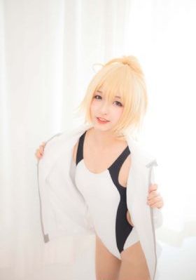 陈冠希与阿娇13分钟未删_1080P动漫在线观看